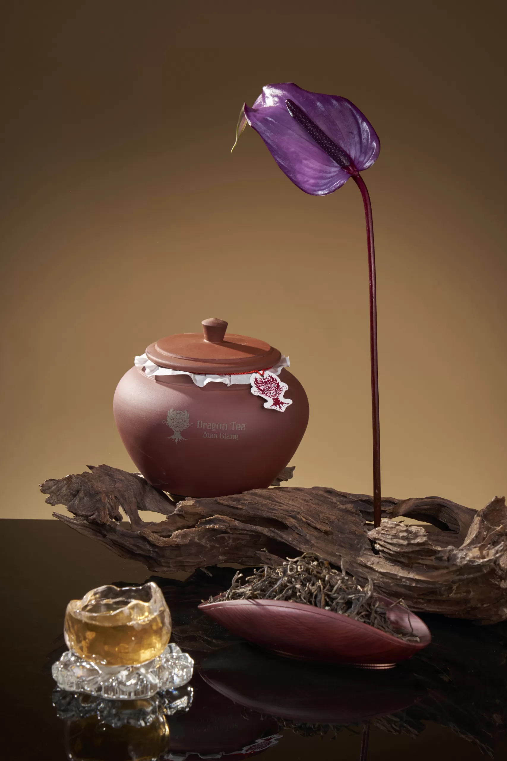Hoàng Trà Tổng Thống — ảnh chụp sản phẩm Dragon Tea Suối Giàng